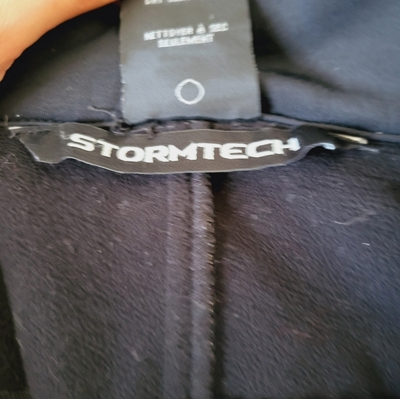 Stormtech zip up jacket - Picture 5 of 7